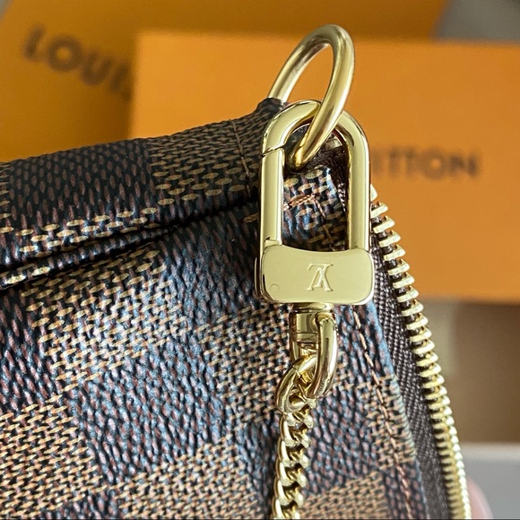 Mini Pochette Accesories - Picture 15 of 16